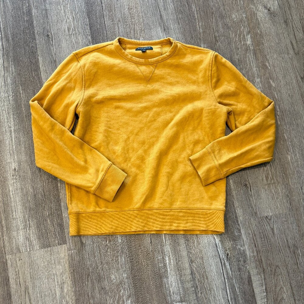 Banana Republic Crew Neck Sweater